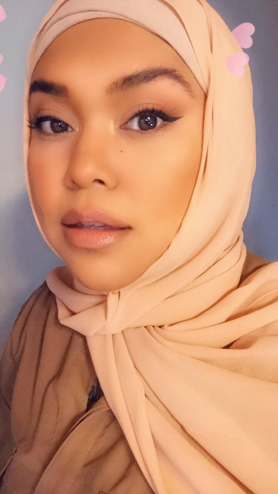 Criss–Cross Underscarf - Stone - Customer Photo From Melissa Medina